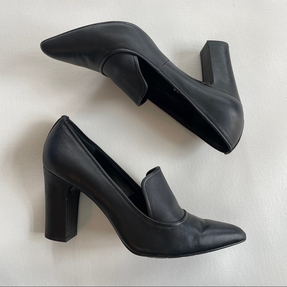 Donald Pliner Heyde Black Leather Pointed Toe Pumps 7 - Picture 6 of 11